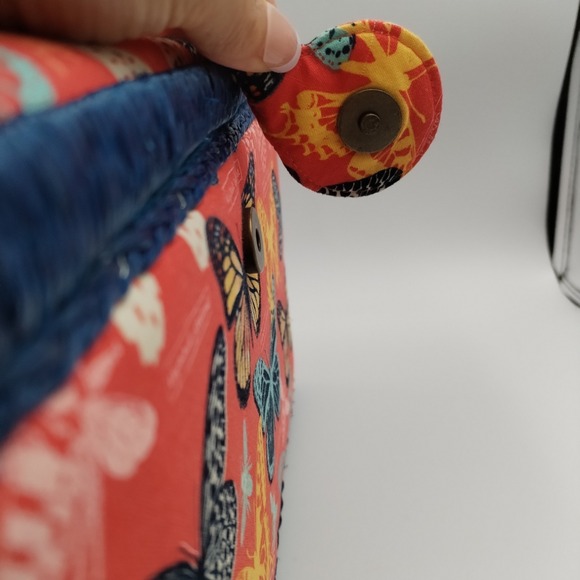 Large Butterfly Sewing Kit Storage Box - Red & Blue Fabric - Removable Organizer - Picture 6 of 15